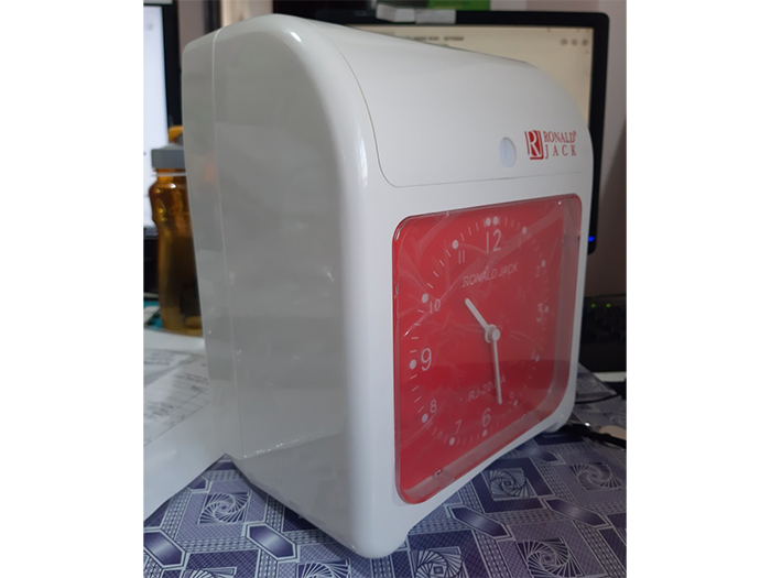 Máy chấm công thẻ giấy Ronald Jack RJ-2200A