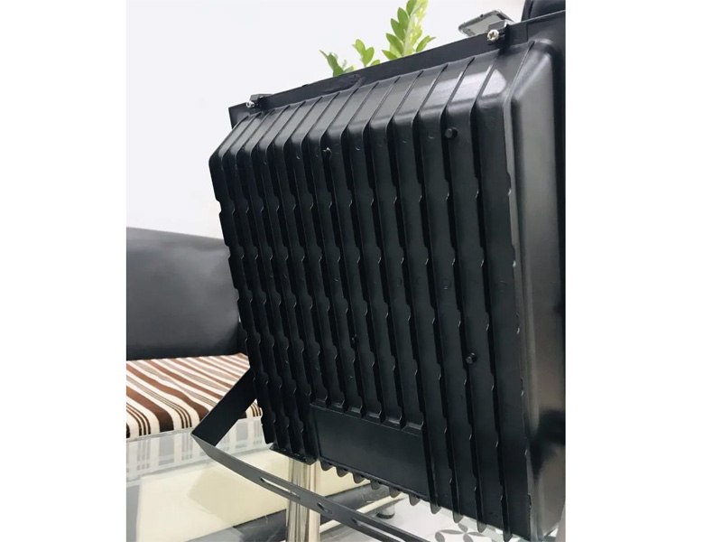 Đèn đường năng lượng mặt trời MK-99120 120W