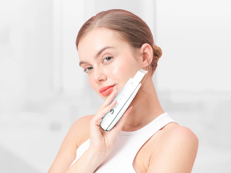 Máy tẩy tế bào chết và đẩy tinh chất DR.GLATT ULTRAS 2.0