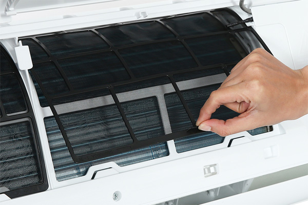 Máy lạnh Aqua Inverter 1HP AQA-KCRV10TK