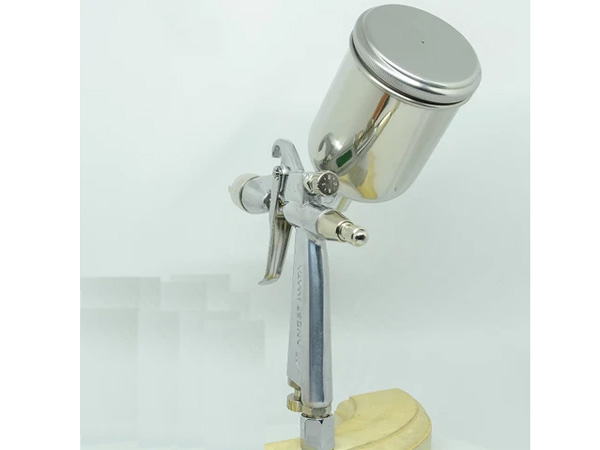 Súng phun sơn Iwata LHP-50-102G