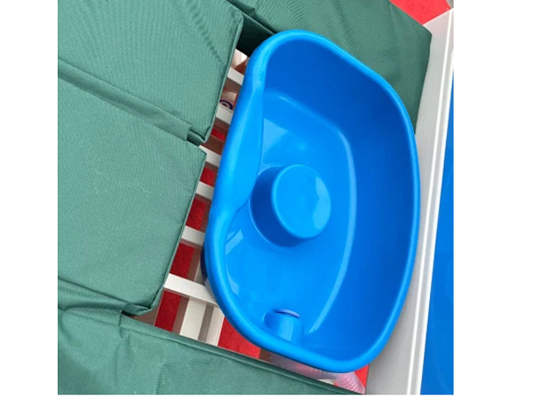 Giường bệnh nhân 3 tay quay đa chức năng Akawa GB-103