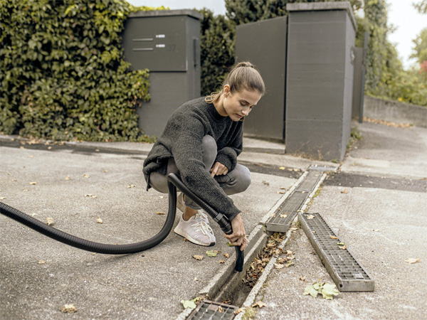 Máy hút bụi khô và ướt Karcher WD4 S