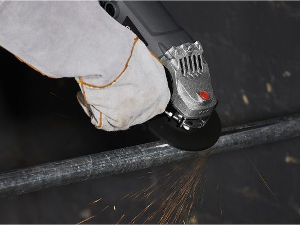 Máy mài cầm tay 125mm Ozito AGS-0125