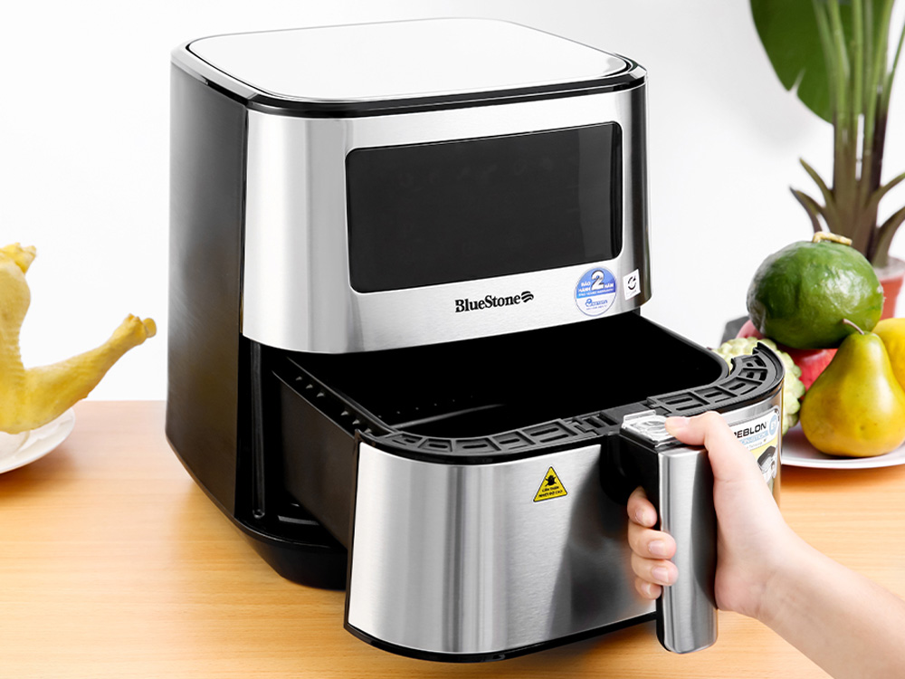 Nồi chiên không dầu Bluestone AFB-5878 (5.5 lít)