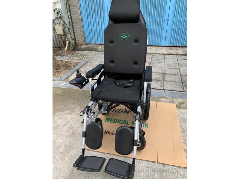 Xe lăn điện ngả nằm tự động HD-W68065