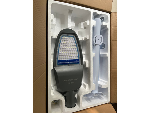 Đèn đường năng lượng mặt trời JinDian 150W JD-Z150