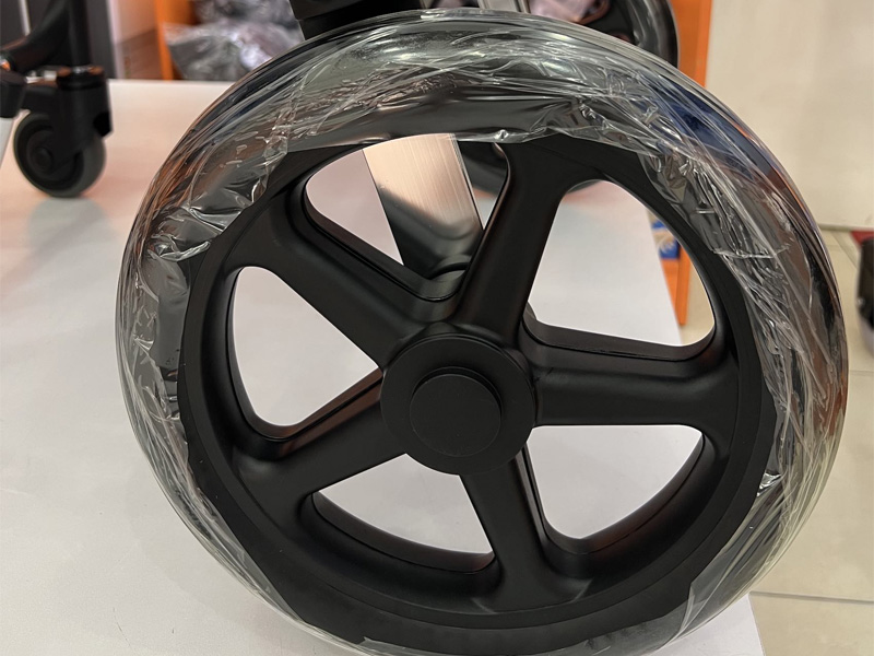 Xe lăn đa năng hợp kim nhôm GBM-018 (ghế bô KDB699BLP12)