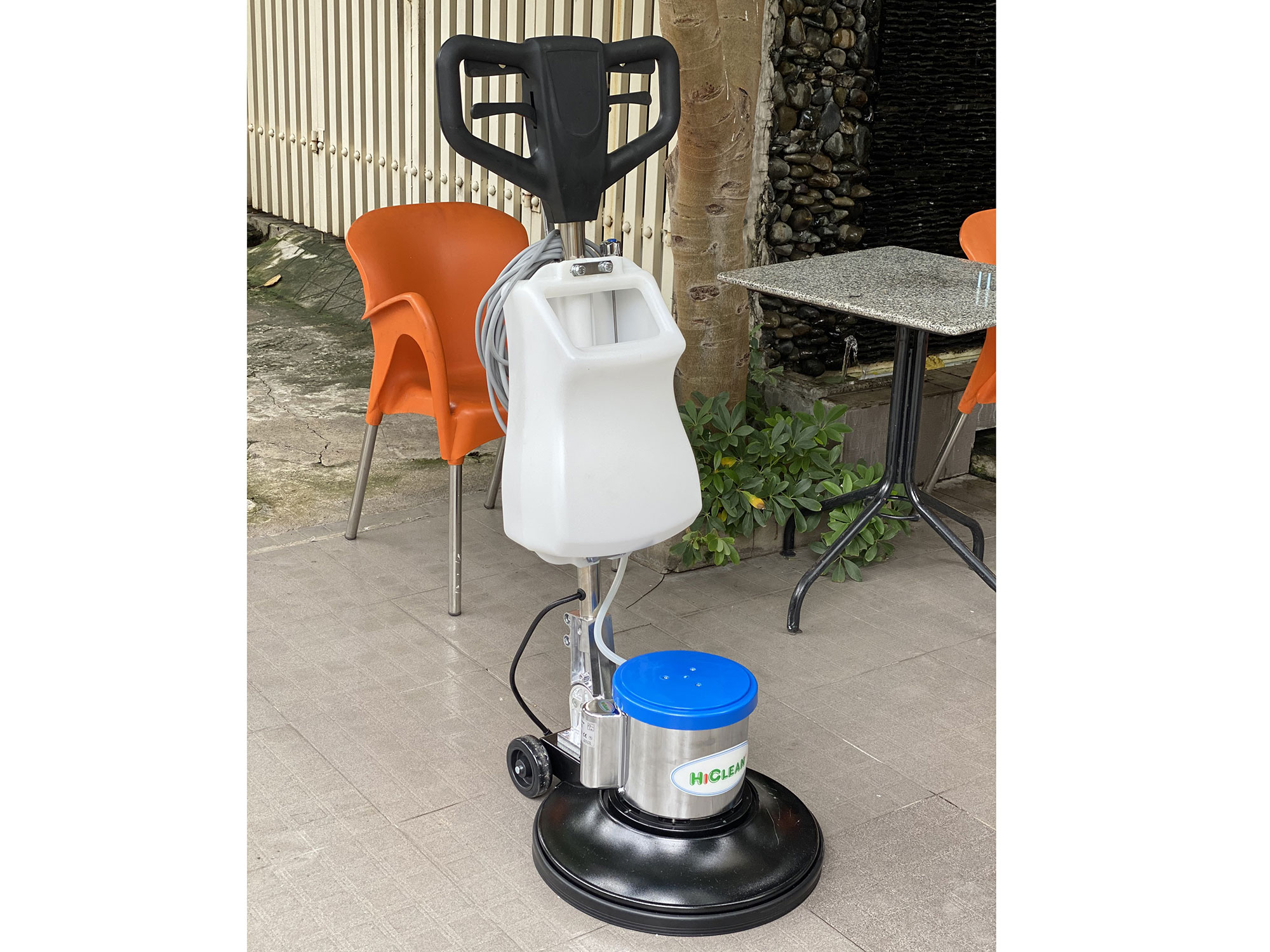 Máy chà sàn công nghiệp HiClean HC522 NEW