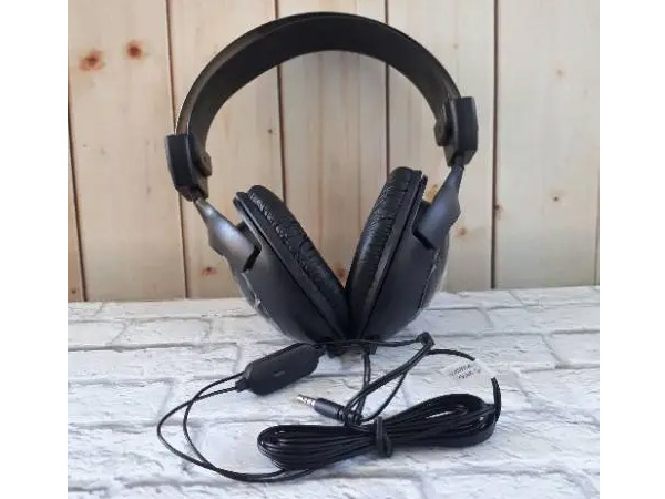 Tai nghe chụp đầu có dây Genius HS-M505X