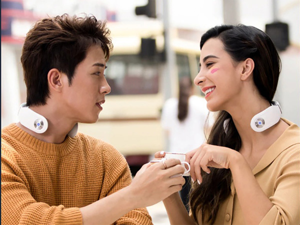 Máy massage cổ SKG 4098E