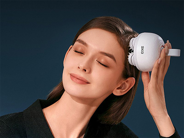 Máy massage đầu SKG BC3