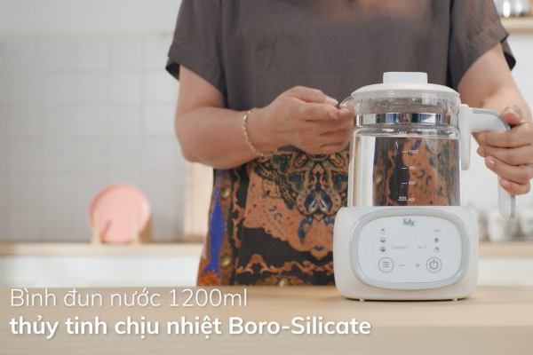 Máy đun và hâm nước pha sữa điện tử Quick 9 Fatzbaby FB3526TN