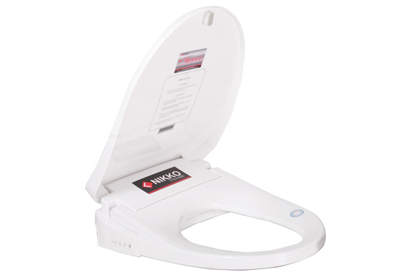 Nắp rửa thông minh điều khiển từ xa Nikko P68052