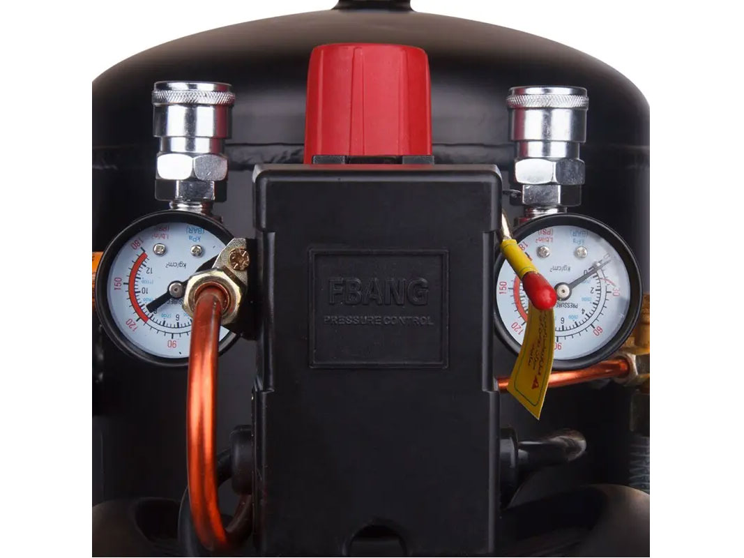 Máy nén khí có dầu 25 lít Ronix RC-2510