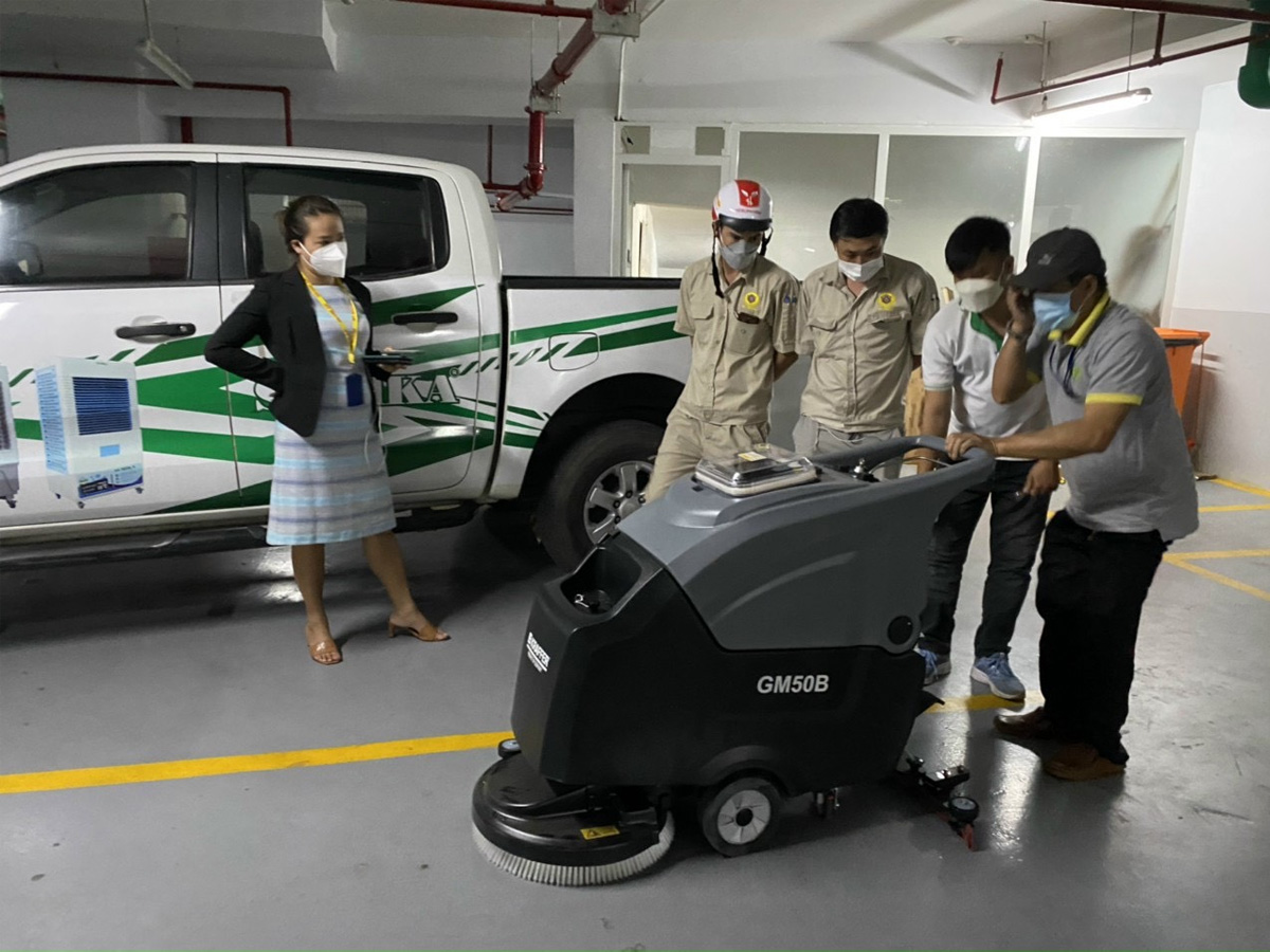 Máy chà sàn liên hợp Kraffer GM50B