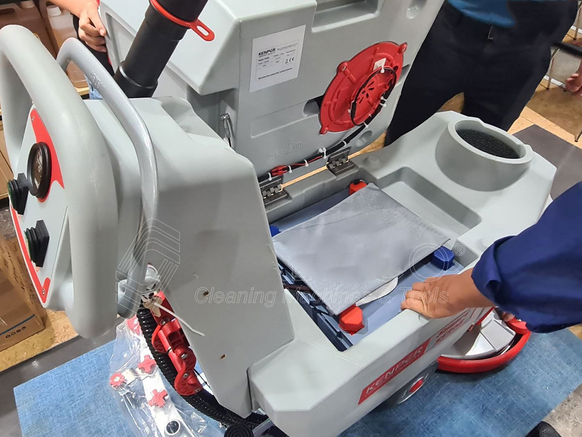 Máy chà sàn Kenper S520B Basic