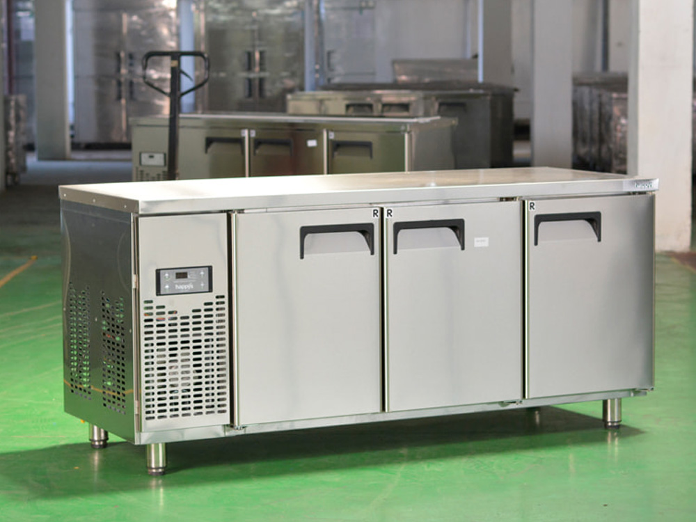 Bàn mát inox công nghiệp cao cấp Happys HWI-1800TR (có quạt)