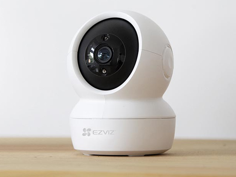 Camera IP wifi Ezviz quay quét thông minh CS-C6N 4MP