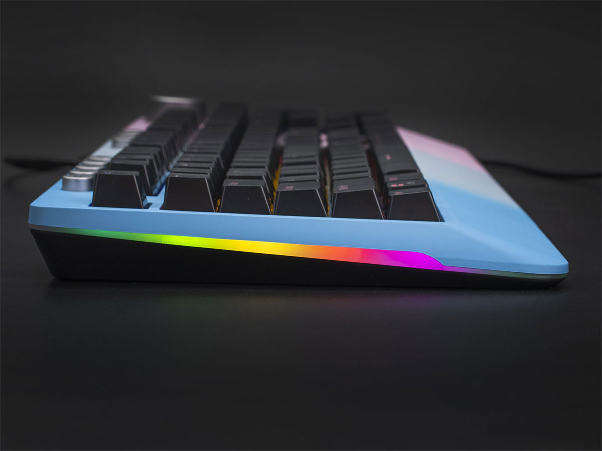 Bàn phím quang cơ Newmen M700 RGB Hotswap