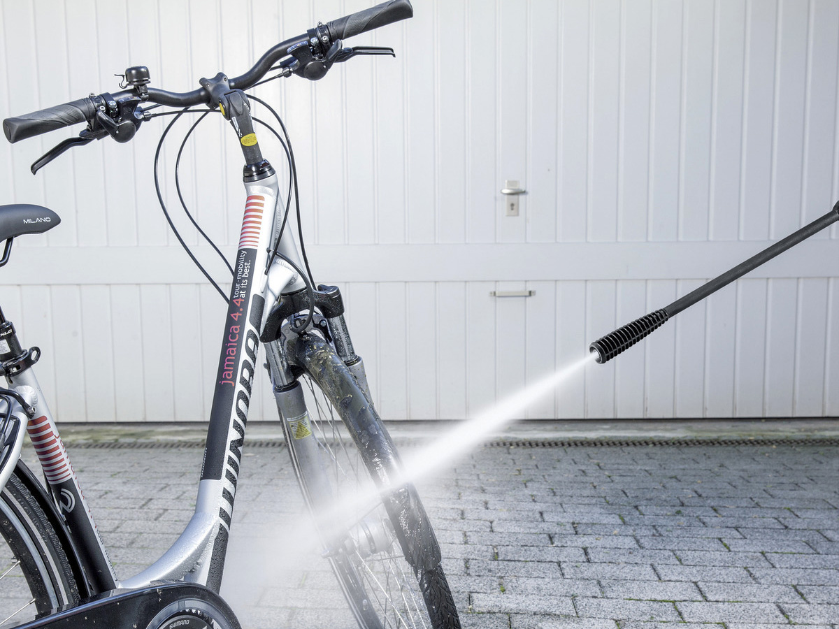 Máy xịt rửa áp lực Karcher K2 Classic (1.600-971.0, 9.653-644.0)