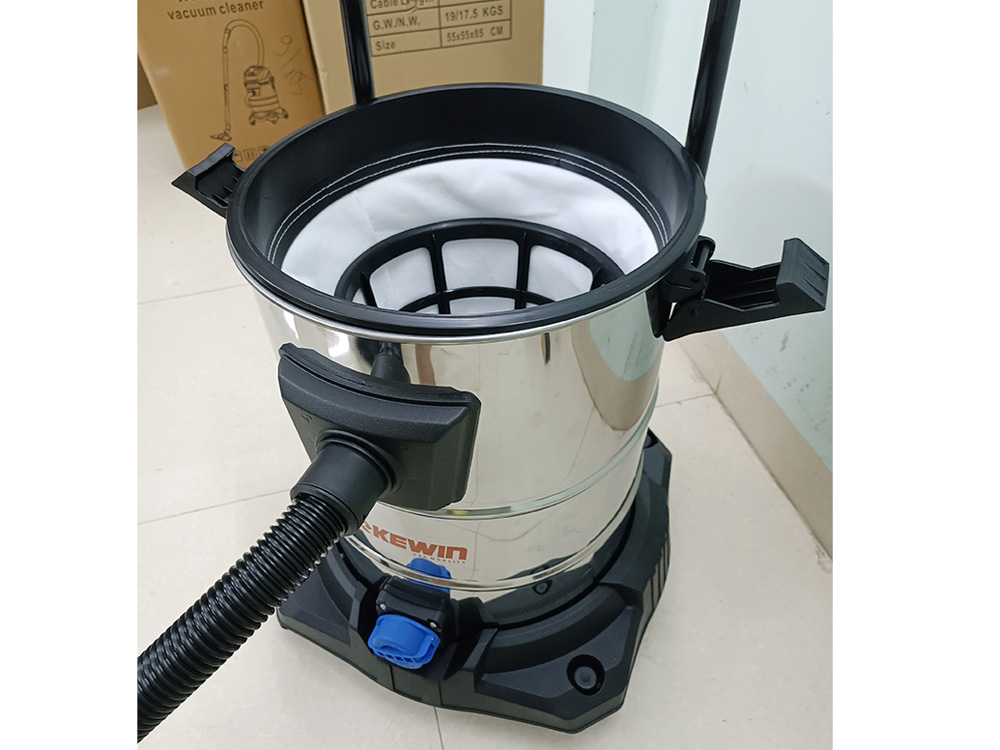 Máy hút bụi công nghiệp khô và ướt Kewin KN603S (60 lít, 3 Motor)