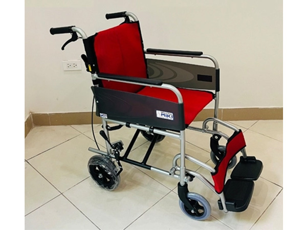 Xe lăn Miki TV-1 siêu nhỏ nhẹ