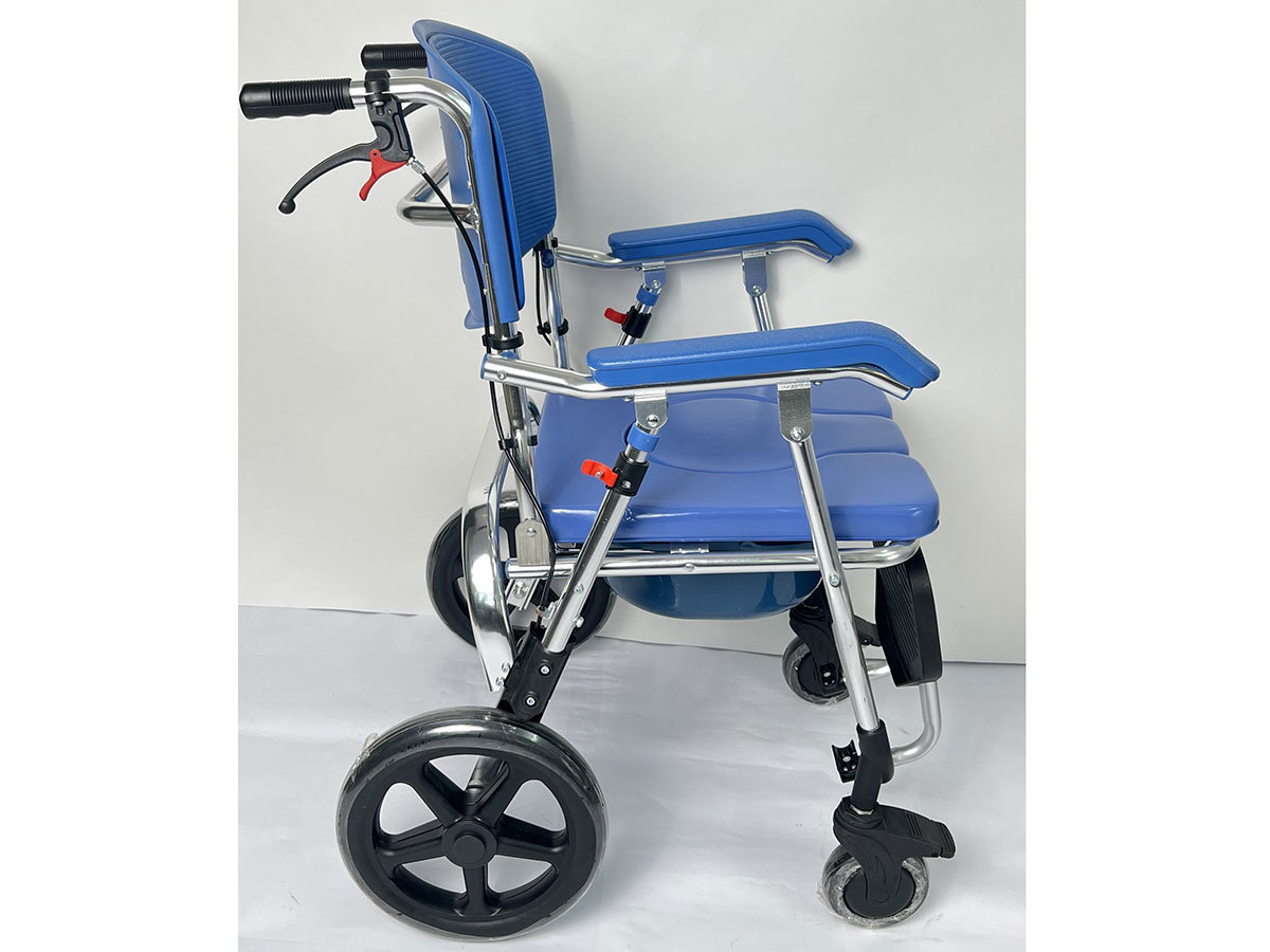 Xe lăn tắm có bô đa năng có phanh GBM 019 (KDB699BLP12)