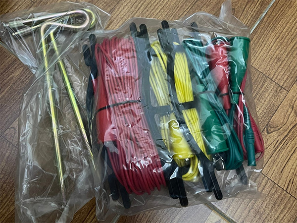 Máy kiểm tra điện trở đất SmartSensor AR4105B