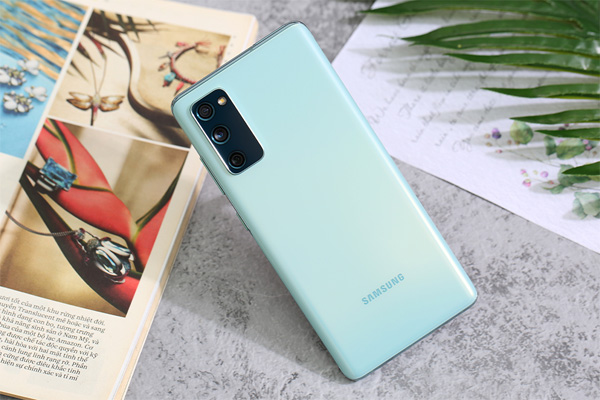 Samsung Galaxy S20 FE (8GB/256GB)