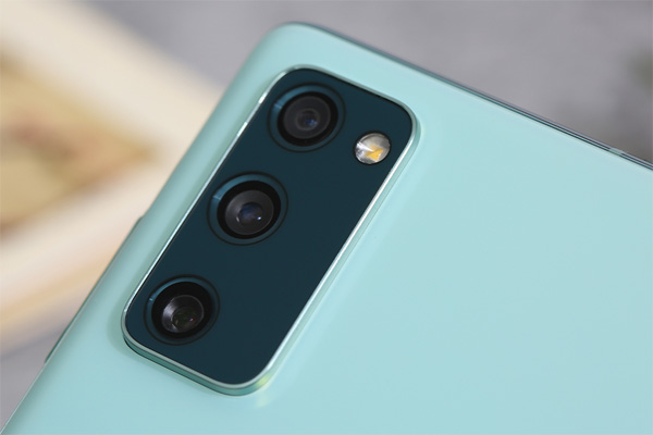 Samsung Galaxy S20 FE (8GB/256GB)