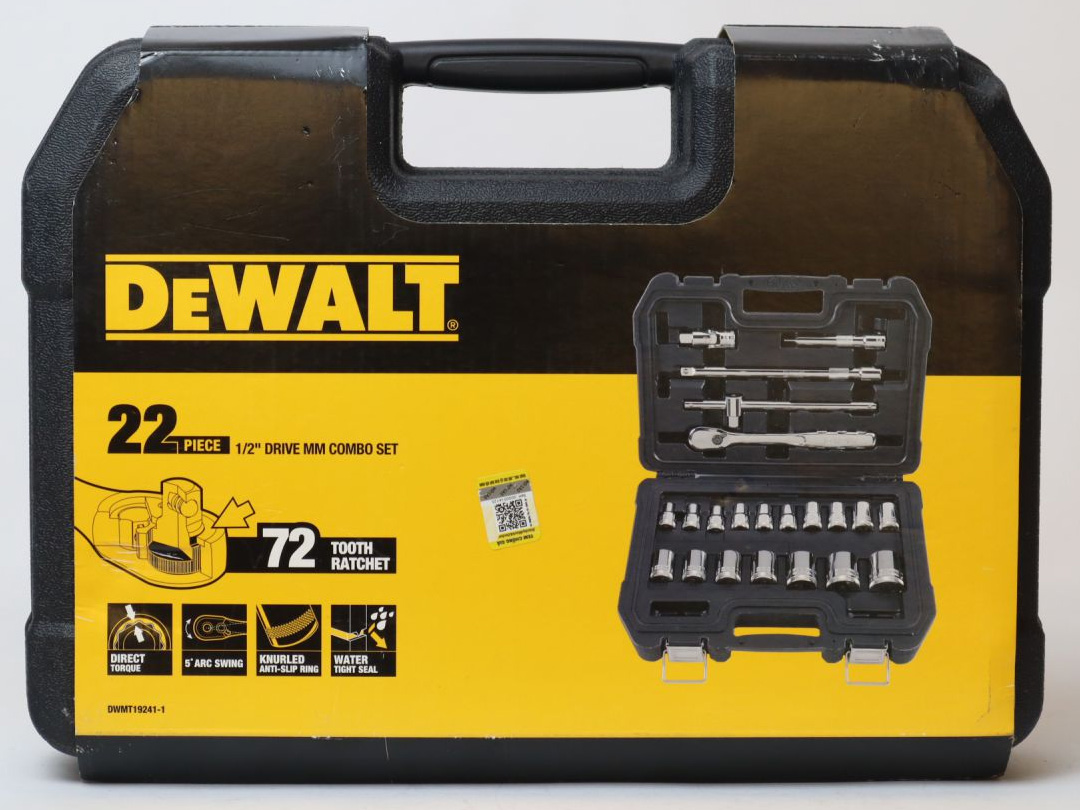 Bộ tuýp 22 chi tiết Dewalt DWMT19241-1