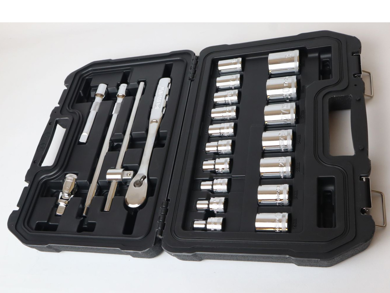 Bộ tuýp 22 chi tiết Dewalt DWMT19241-1