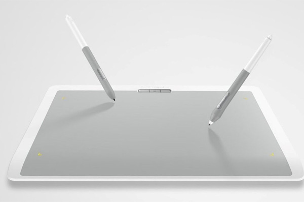 Bảng vẽ Xencelabs Medium BPH1212W-A (điều khiển Quick keys SE Wireless cảm ứng nghiêng)