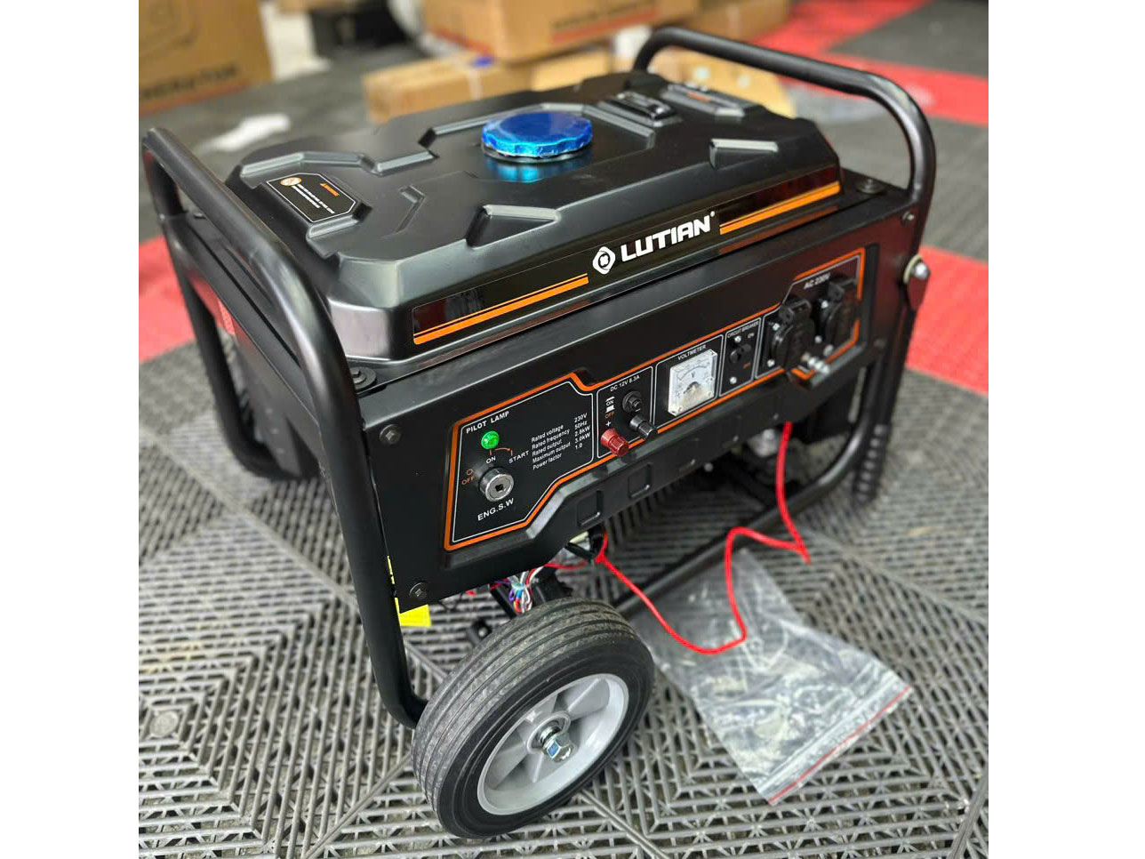 Máy phát điện chạy xăng Lutian LT3900EN-6