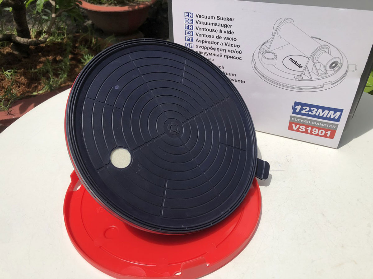 Máy hít gạch Makute VS1901 (P611)