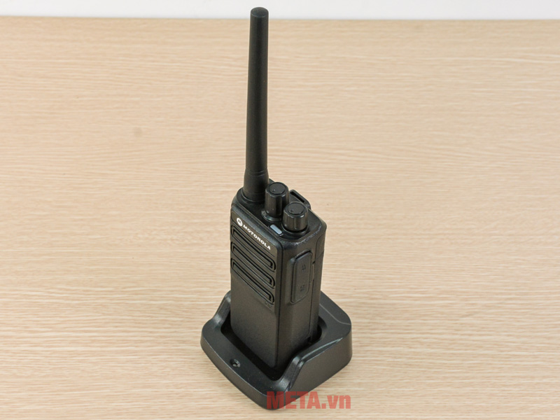 Máy bộ đàm cầm tay Motorola CP128 Plus