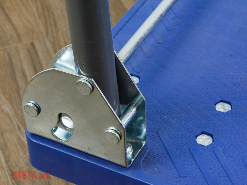 Xe đẩy hàng sàn nhựa Fujihome PH150A