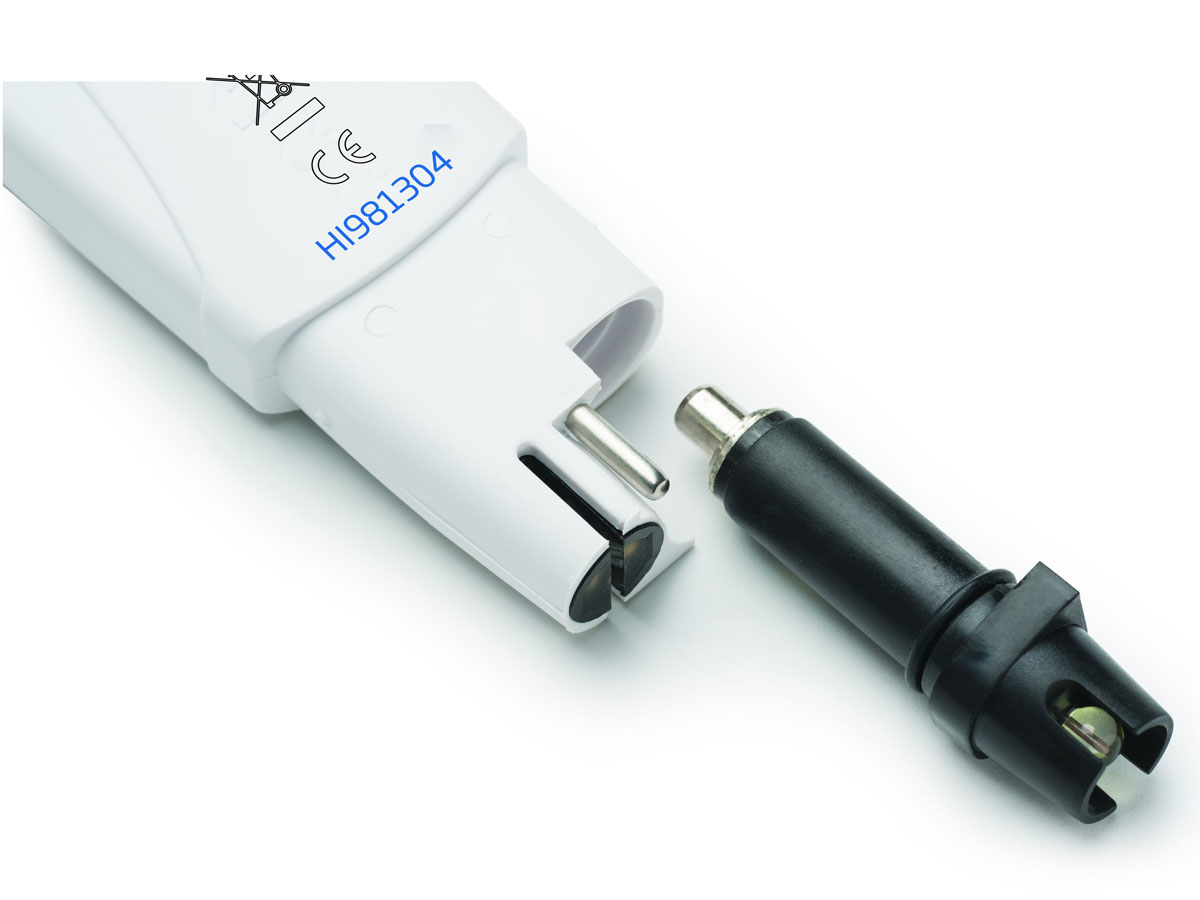 Bút đo pH, độ dẫn, TDS, nhiệt độ chuyên trong hồ bơi Pool Hanna Line HI981304