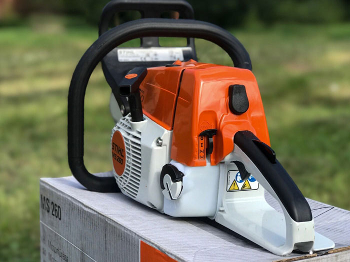 Máy cưa xích xăng STIHL MS260 (lam và xích 16 inch)
