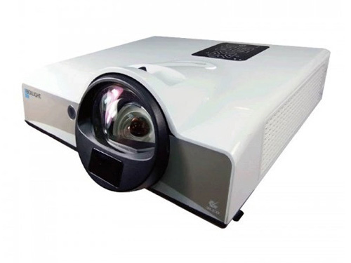 Máy chiếu gần Boxlight BS-X320