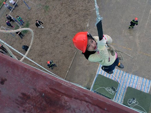 Bộ dây thoát hiểm tự động Nikawa KDD-17F (tầng 16 - 17)