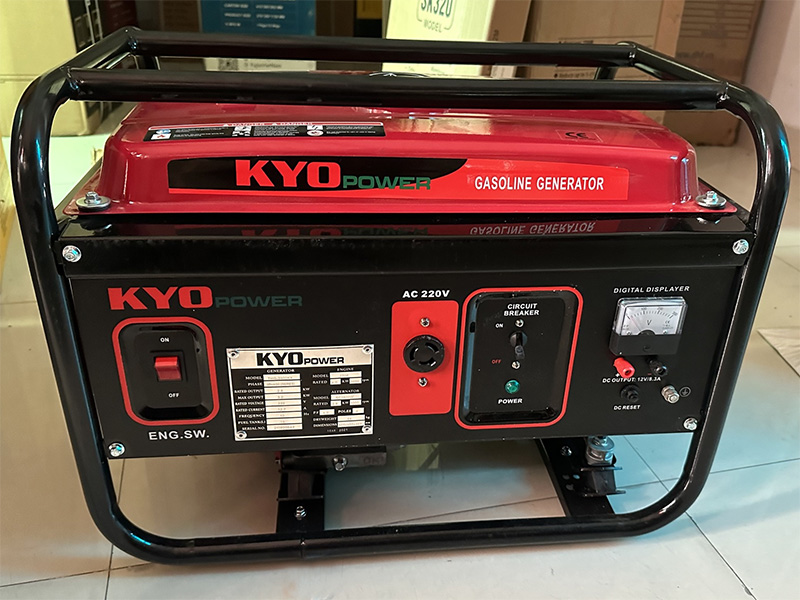 Máy phát điện chạy xăng 3KVA Kyo Power THG3900KX