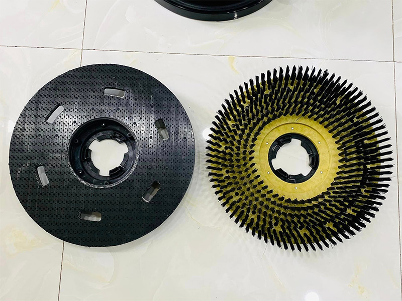 Máy chà sàn liên hợp HiClean HC 500