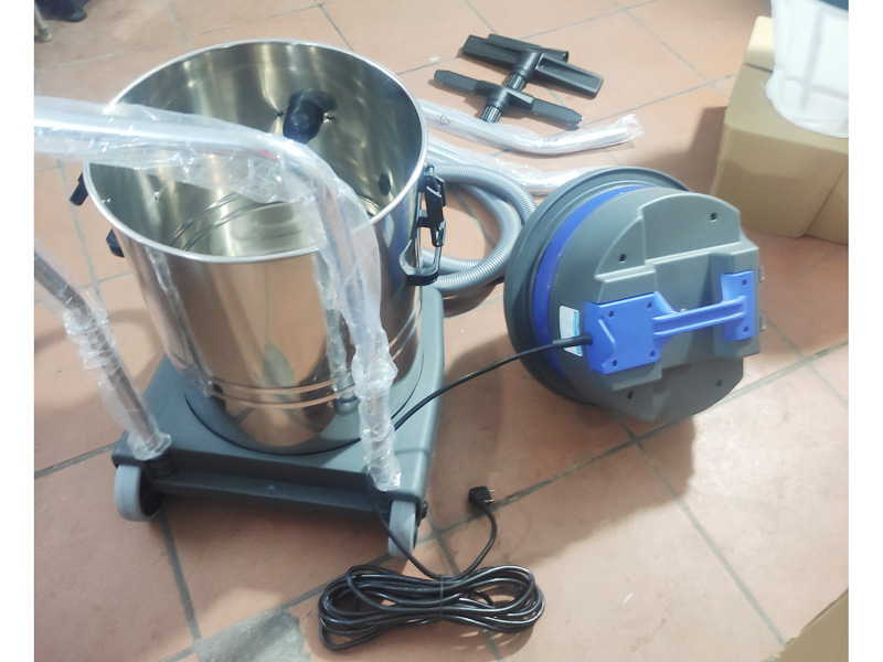 Máy hút bụi CleproX X-2/75