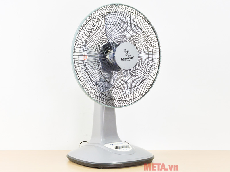 Quạt lỡ nhựa Chefman B4 CM-D402 (47W, sải cánh 400mm)