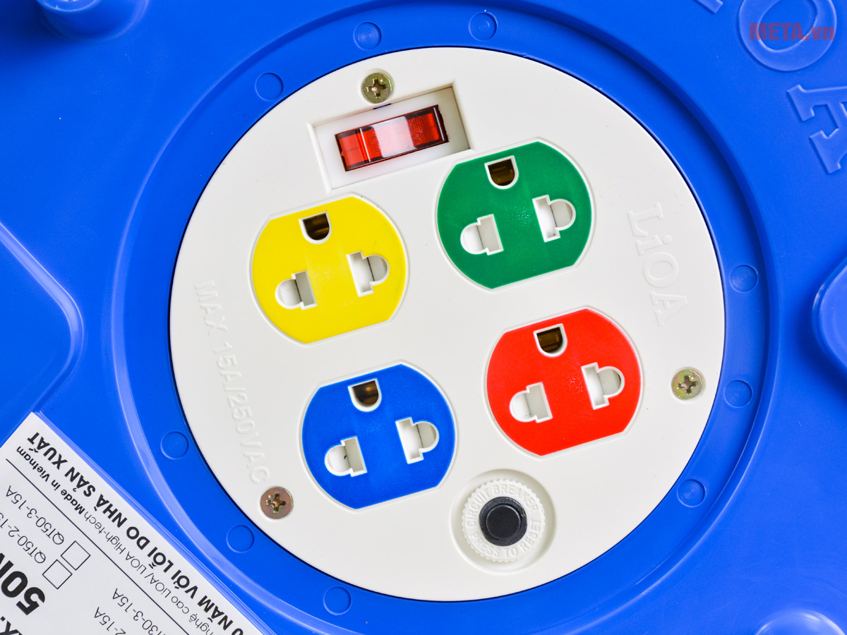 Ổ cắm kéo dài LiOA QT30-3-15A kiểu Rulo (Dành cho công trường)