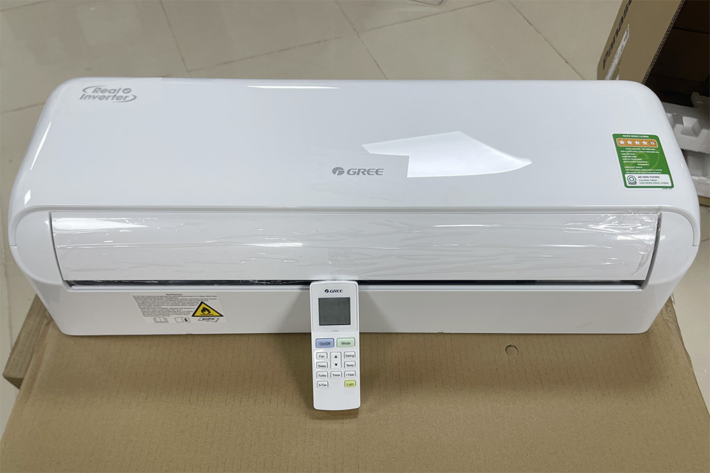 Điều hòa Gree Inverter 2 chiều 9.000 BTU CHARM9HI