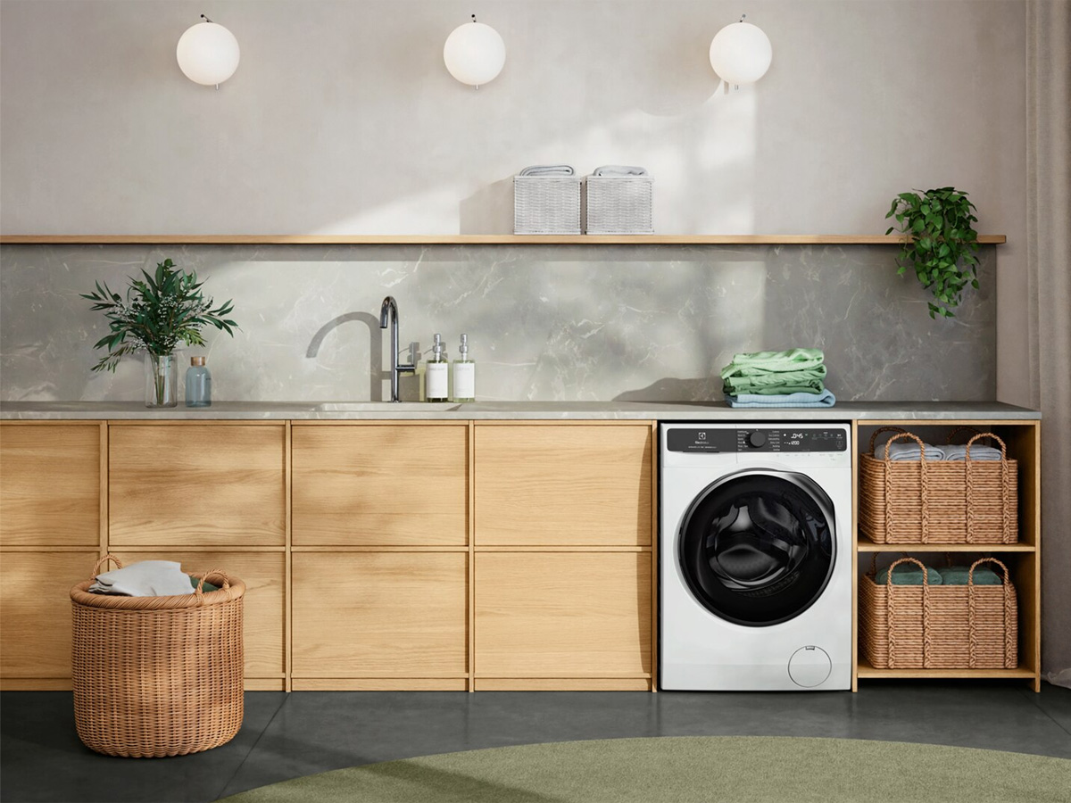 Máy giặt Electrolux UltimateCare 700 Inverter 11kg EWF1143R7WC - META.vn