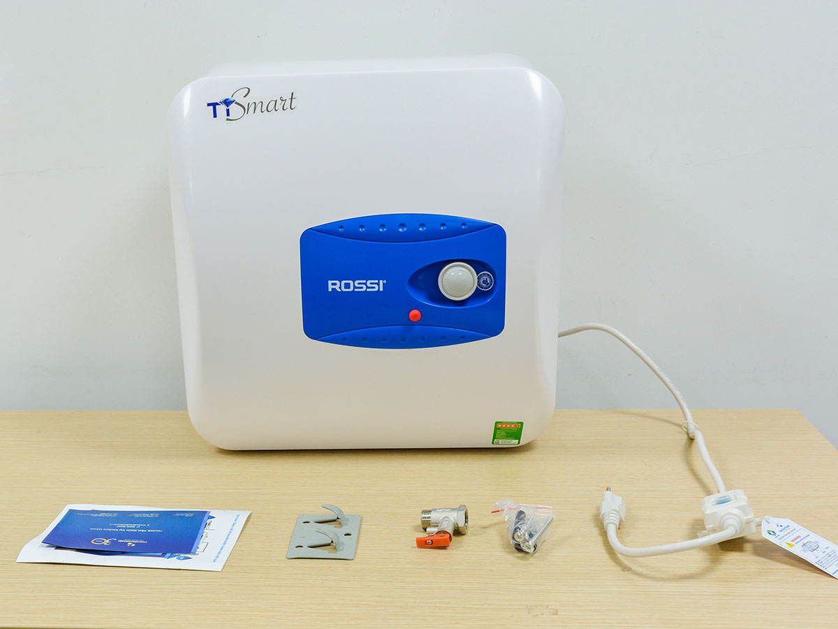 Bình nóng lạnh chống giật Rossi RST 30SQ Ti smart - 30 lít